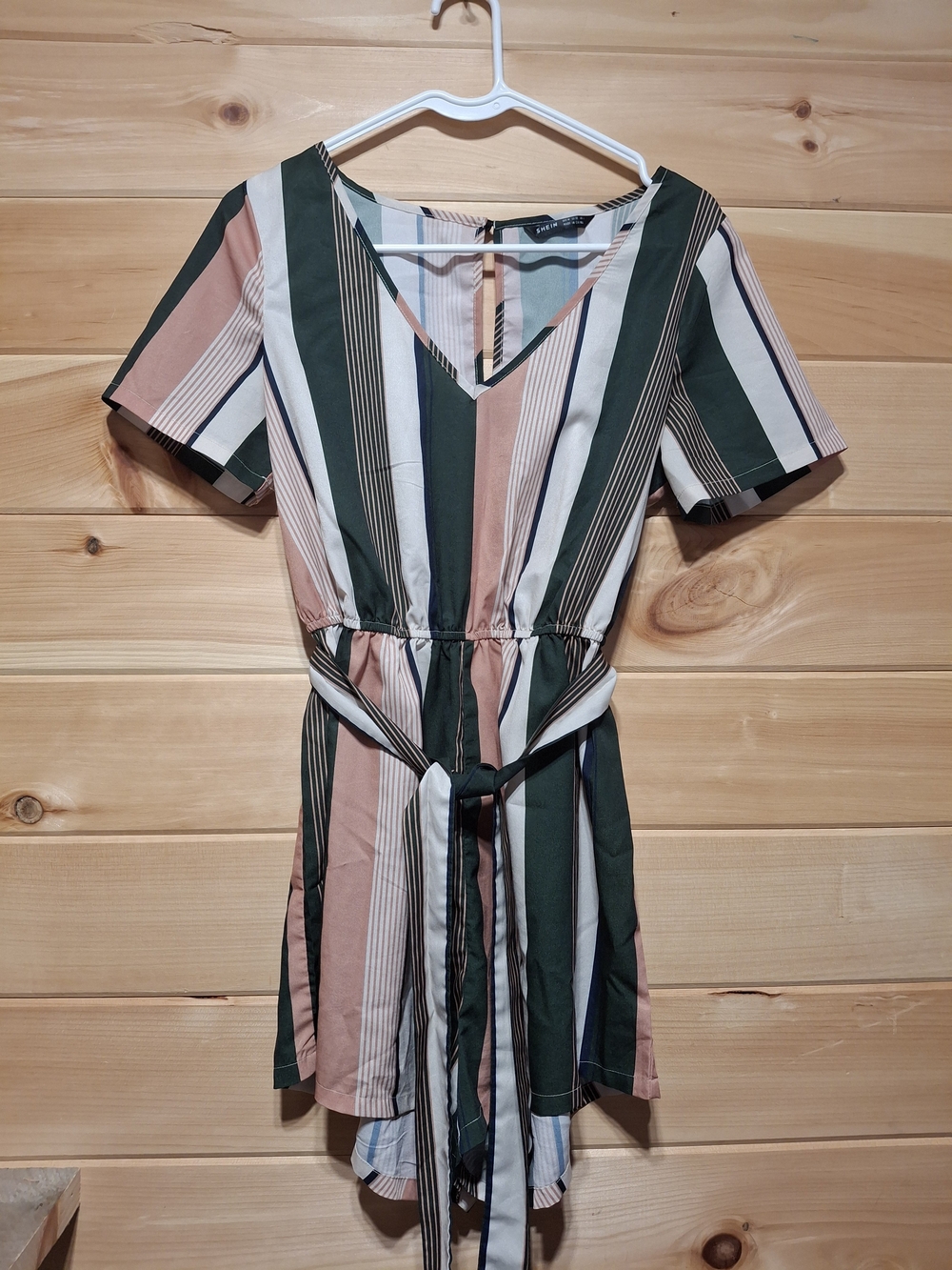 SHEIN Vertical Stripe V-Neck Short Sleeve Belted Jumpsuit in Green, Pink & White